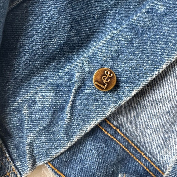 VTG Lee Riders Women's Denim Trucker Jacket Size: M - Picture 5 of 11